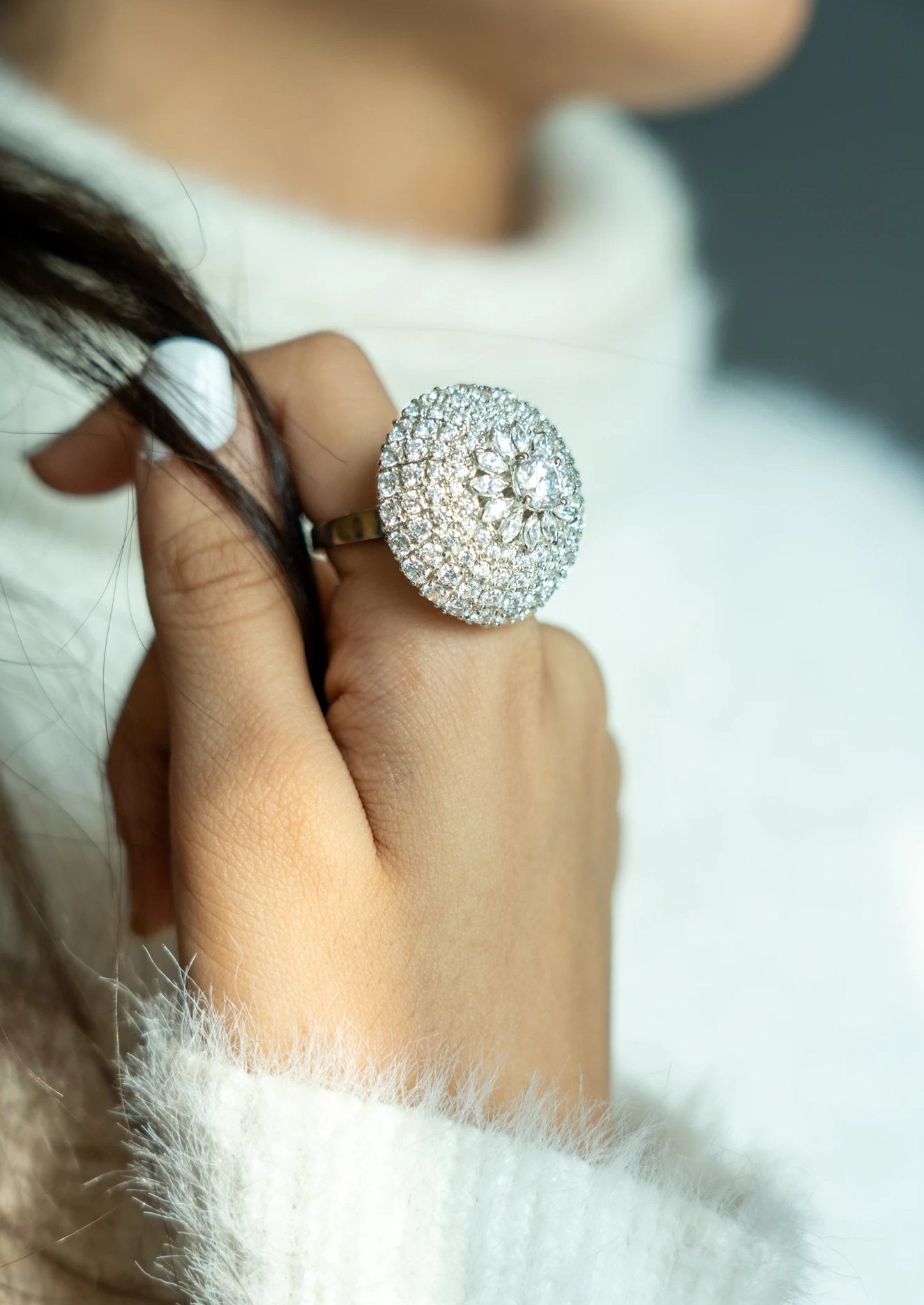 Round Cocktail Ring